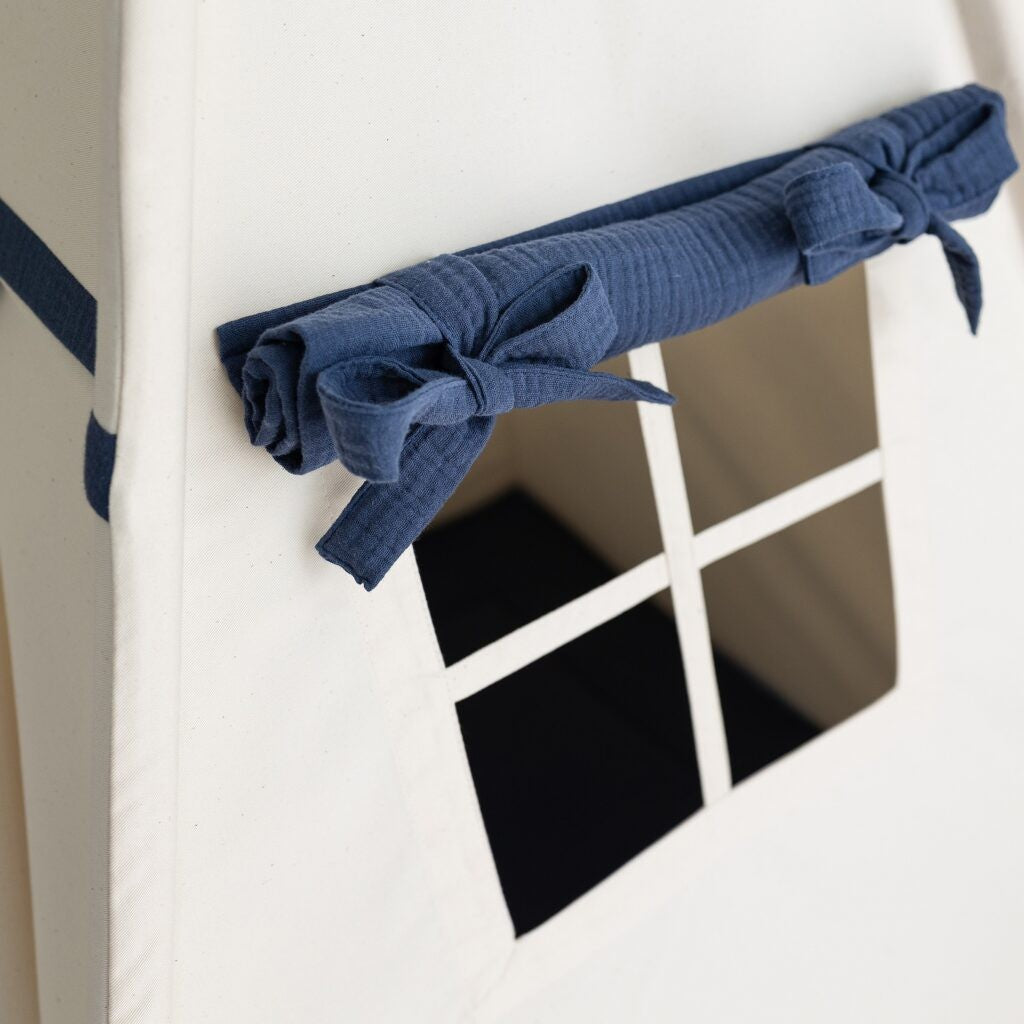 Tipi enfant beige et bleu marine avec tapis – vue 4