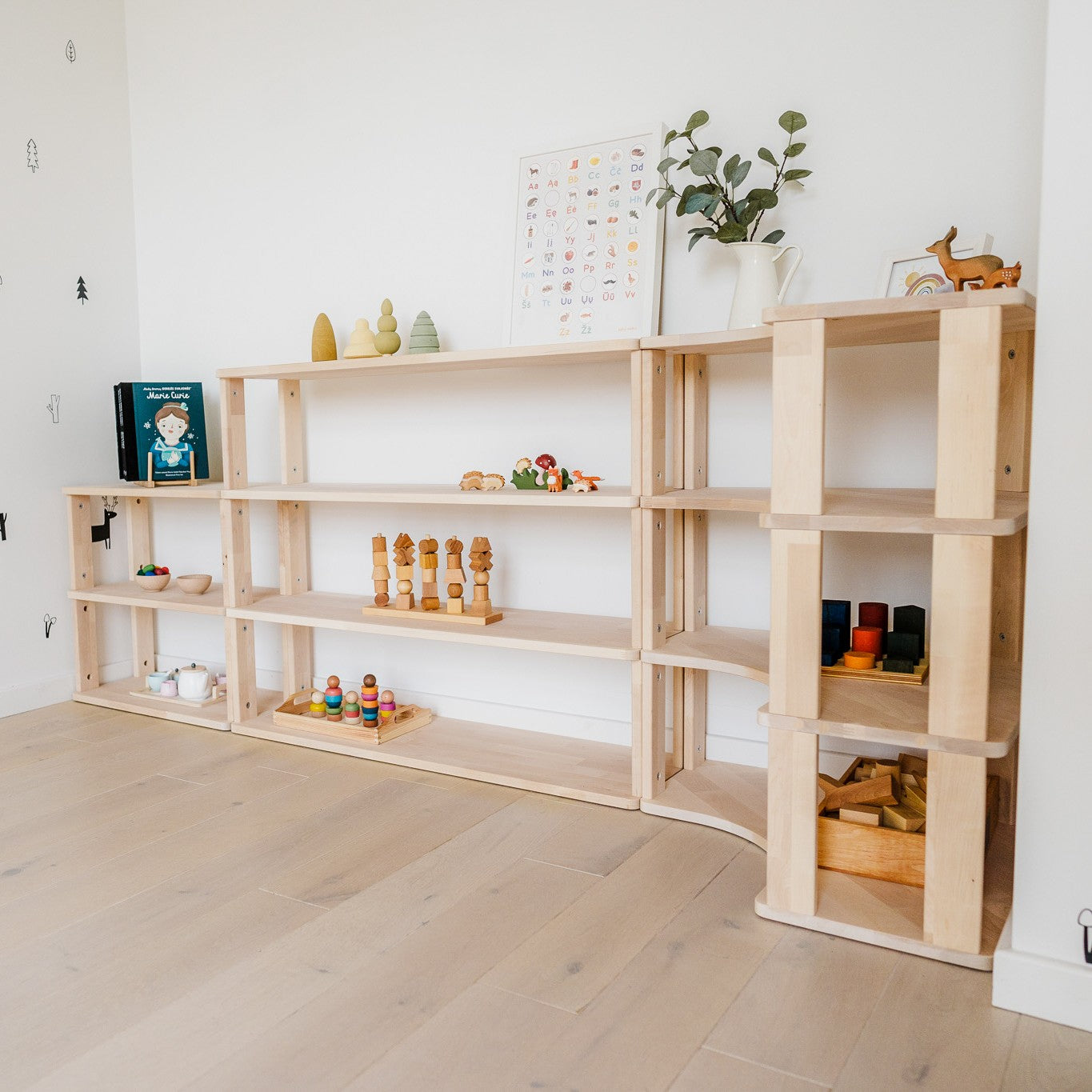 Modular Montessori Shelf Straight - 4 Shelves