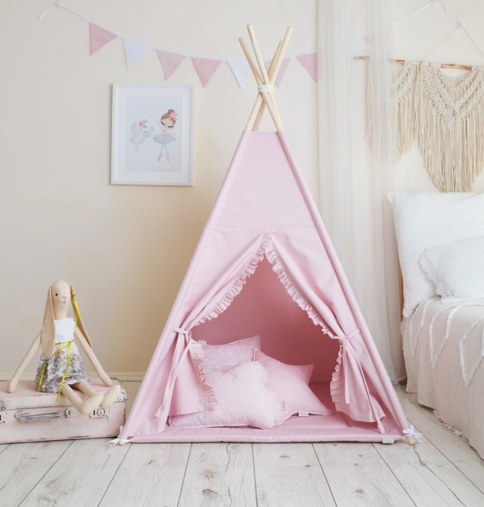 Tipi enfant rose à volants avec tapis – vue principale