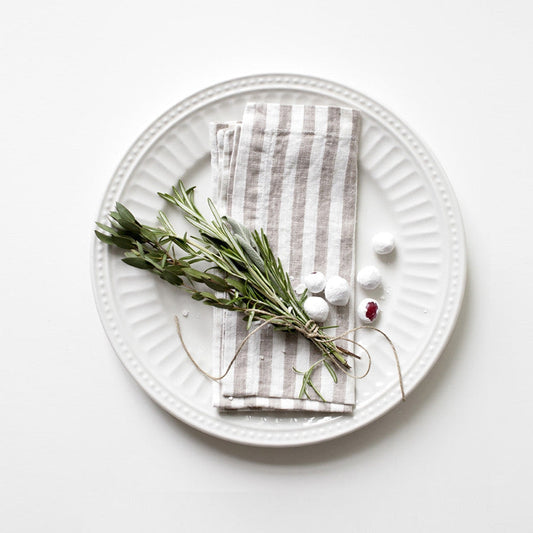 Linen Tales Napkins Set