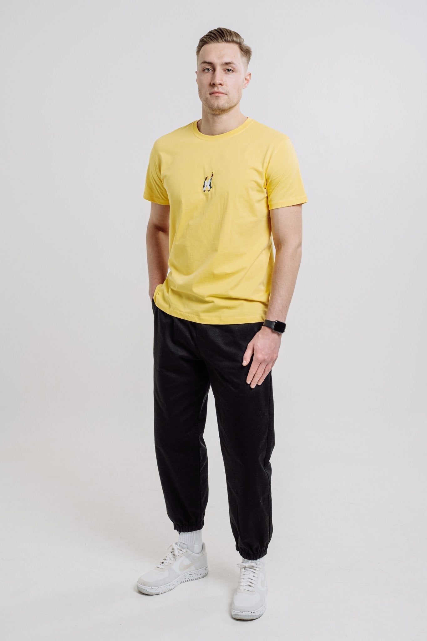 Emperor Penguin T-shirt - Yellow